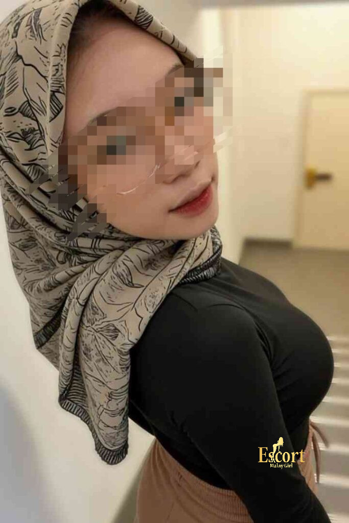 Escort Malay Girl Kirana Malay Escort wearing hijab and black top KL Escort Girl Service